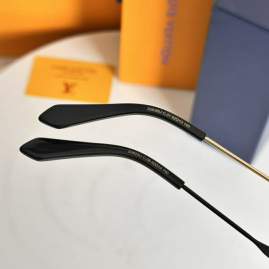 Picture of Louis Vuitton Sunglasses _SKUfw74861745fw